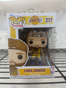 Luka Doncic funko pop PSAサイン入り Luka Doncic Signed Lakers #217 Funko Pop! Vinyl Figure (PSA